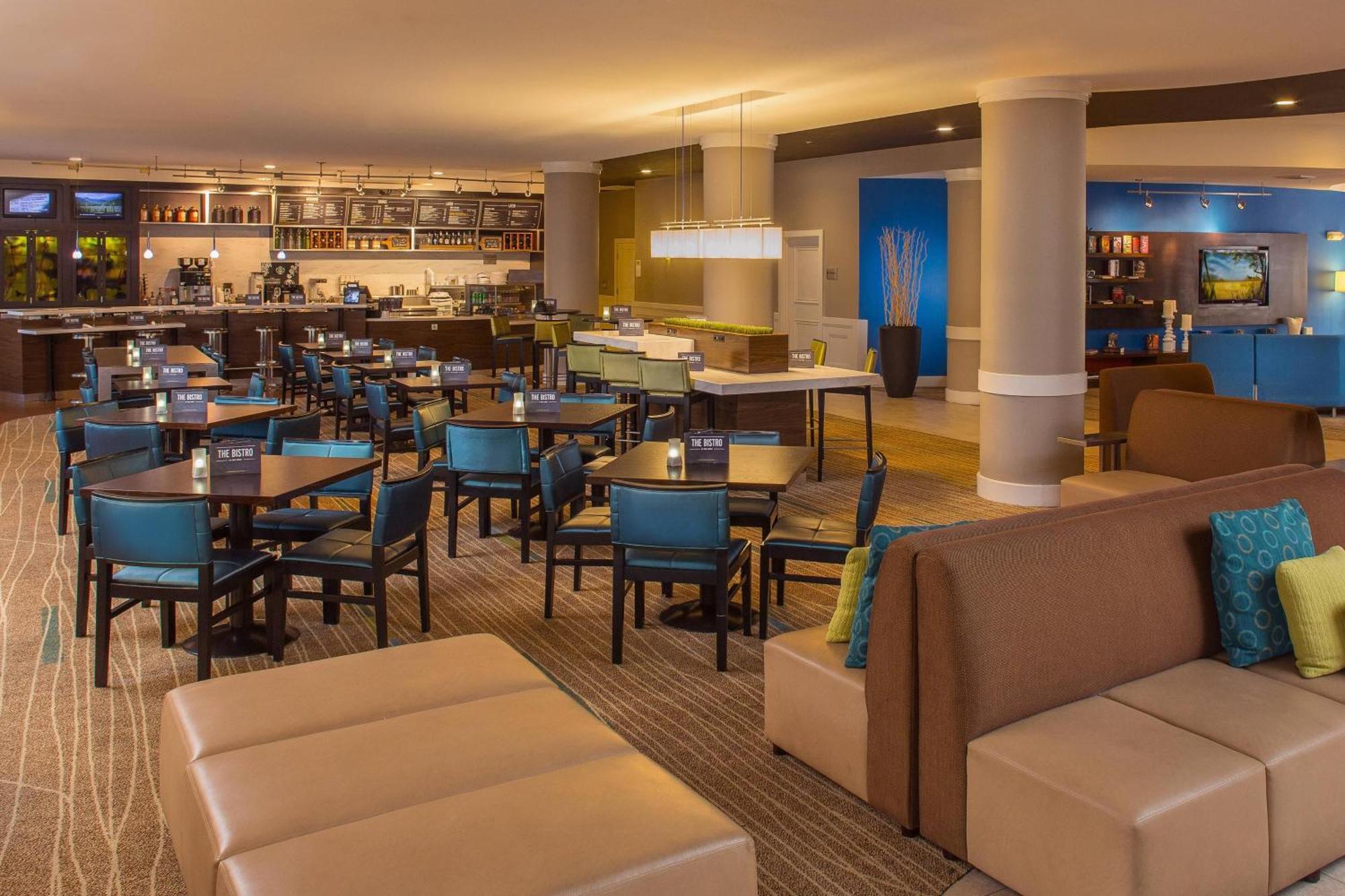 Courtyard By Marriott Sandestin At Grand Boulevard Мирамар-Бич Экстерьер фото