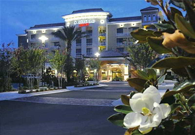 Courtyard By Marriott Sandestin At Grand Boulevard Мирамар-Бич Экстерьер фото